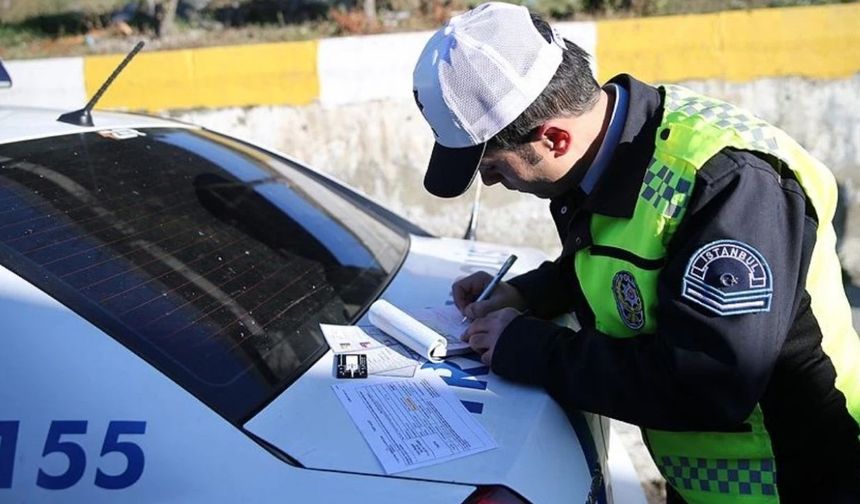 Yeni trafik yasası Meclis'ten geçti: Cezalar katlandı