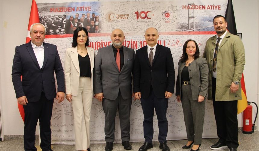 IUC E.V BAŞKONOLOS TAYLAN ÖZGÜR AYDINI ZİYARTE ETTİ