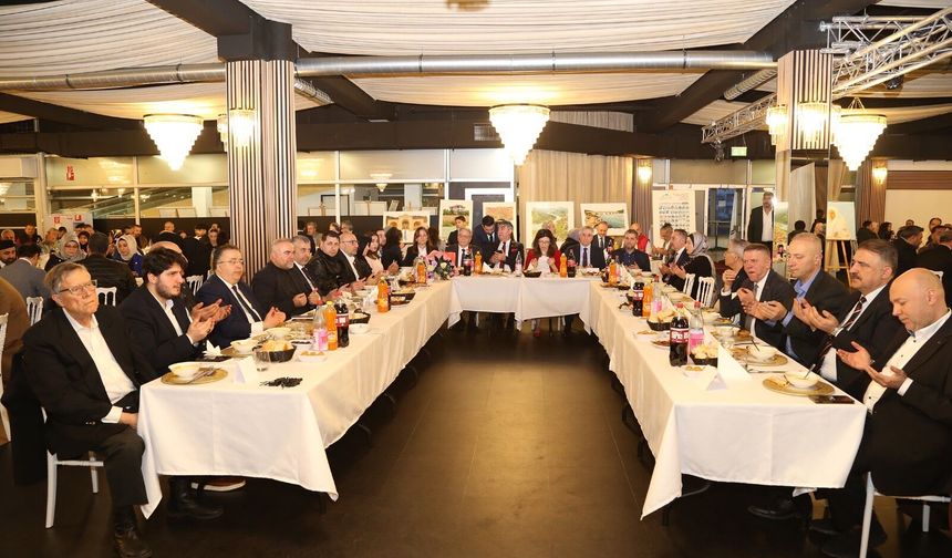 AVRUPA’LI ELAZIĞLILARDAN MUHTEŞEM İFTAR