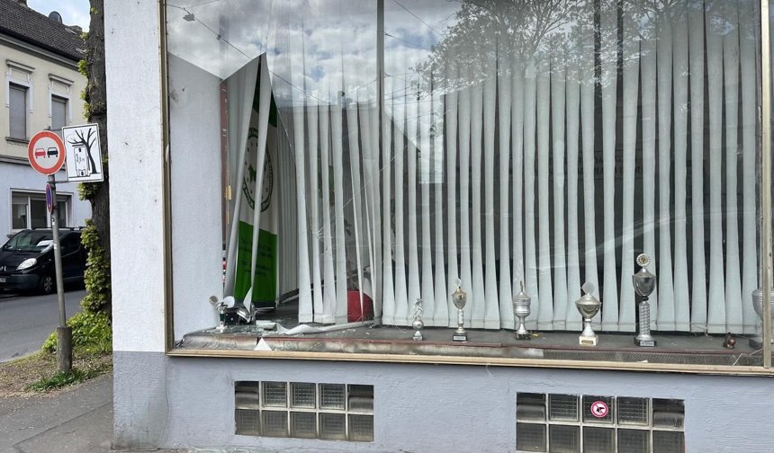 Almanya’da Türk Derneğine Saldırı: Witten’de Camlar Kırıldı, Eşyalar Çalındı