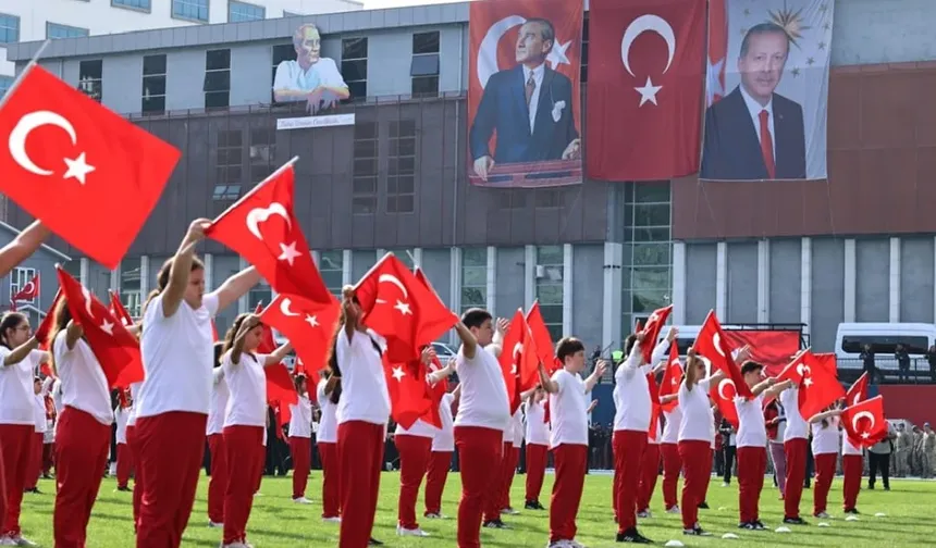 Zonguldak'ta Cumhuriyetimizin 103. Yılı büyük bir coşkuyla kutlandı