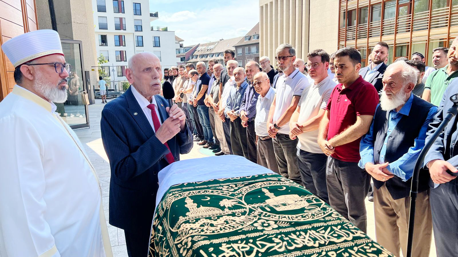 Ditib Cenaze Namazi Abdullah Uzunalioglu 1