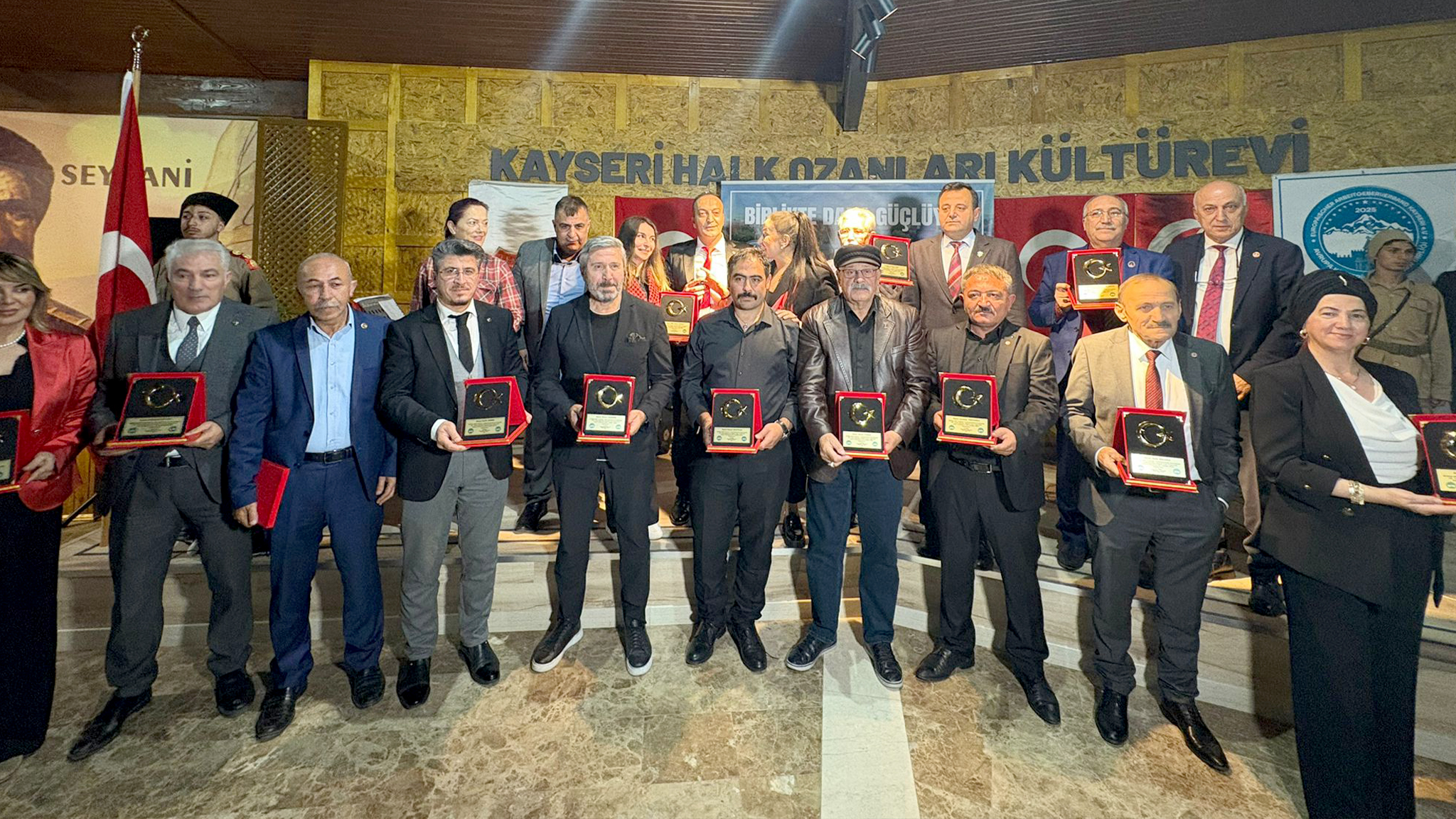 Avrupa Kayserili İşverenler Birliği (AKİB)