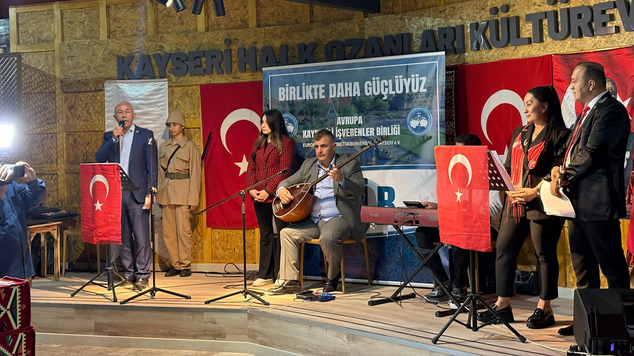 Avrupa Kayserili İşverenler Birliği (AKİB)