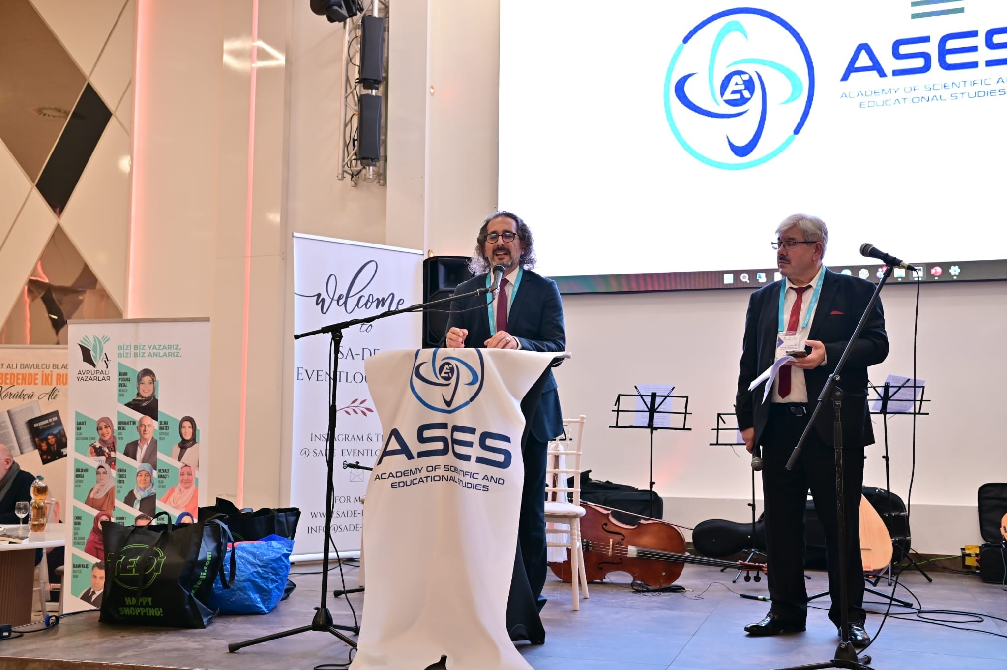 ASES Kongre Düzenleme Kurulu Başkanı Doç. Dr. Lokman Zor,