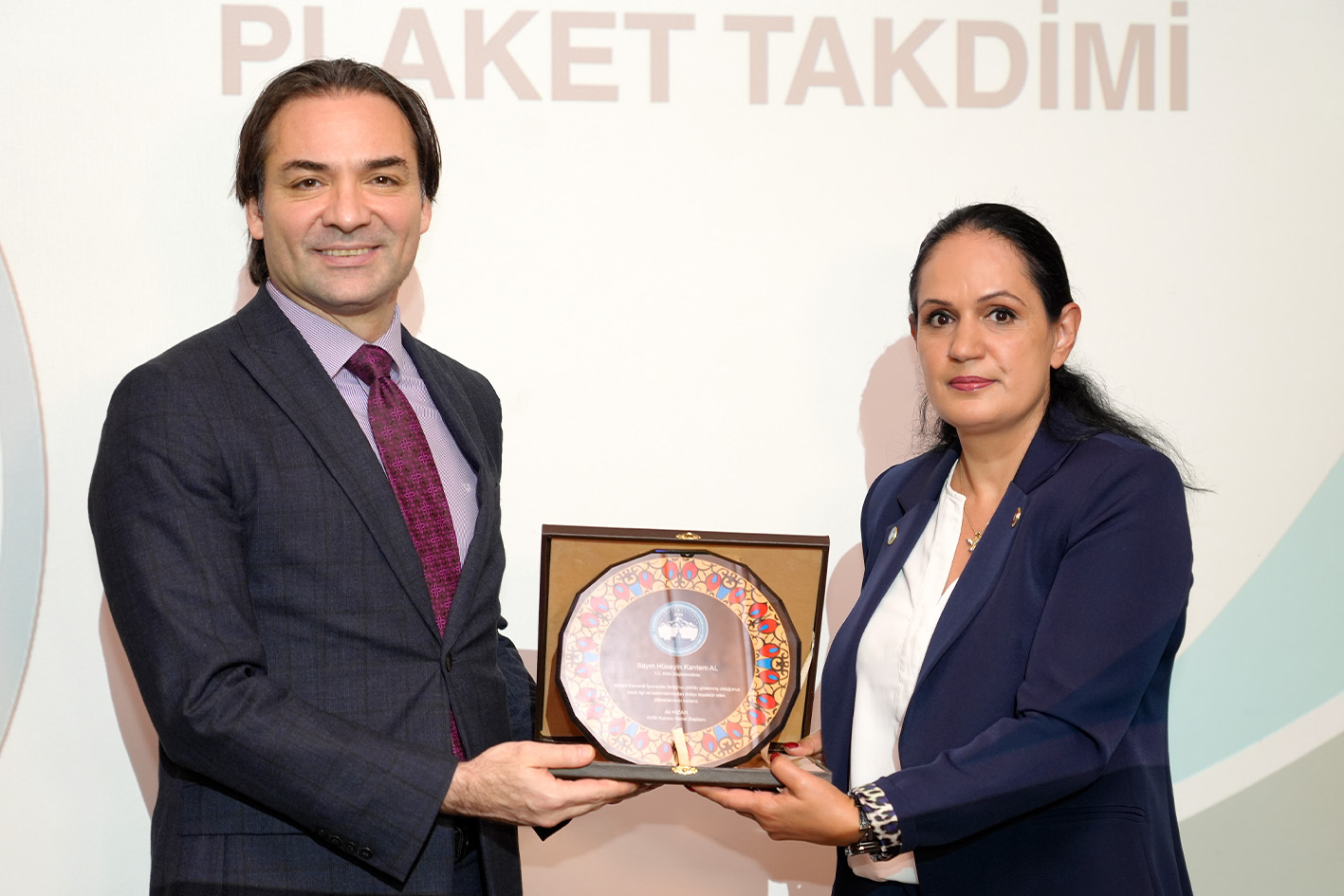 Avrupa Kayserili İşverenler Birliği (AKİB)