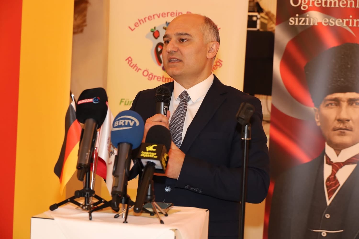 T.C. Essen Başkonsolosu Taylan Özgür Aydın