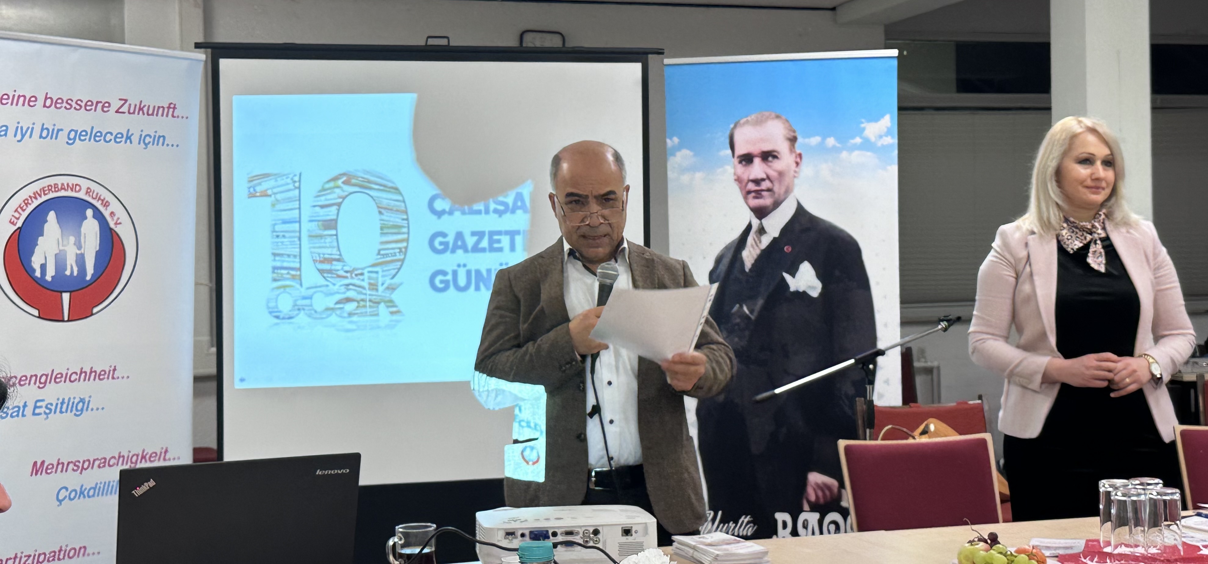  Ruhr Veliler Birliği Eş Başkanı Dr. Ali Sak 