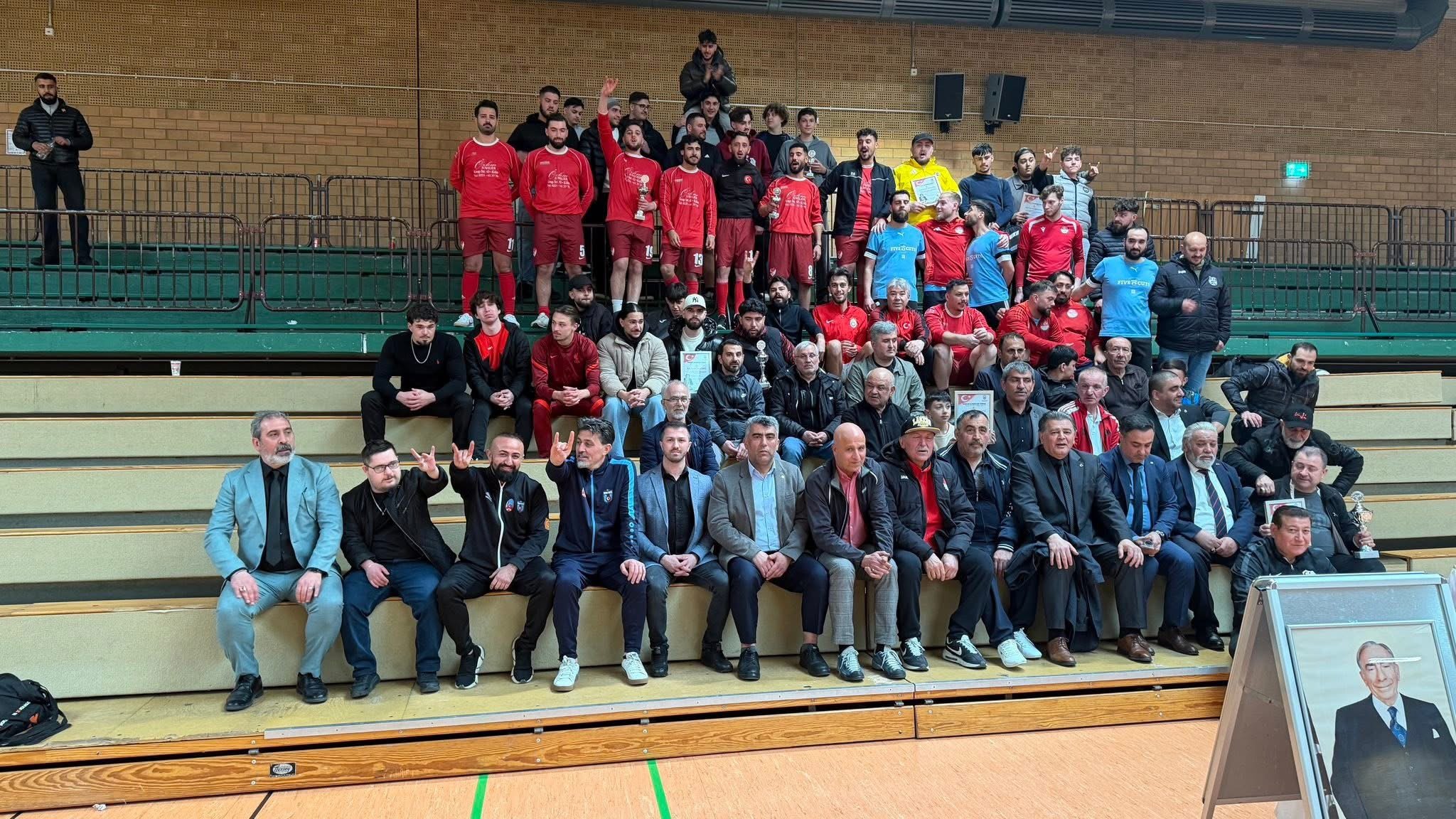 Velbert’te Başbuğ Alparslan Türkeş Futbol Turnuvası Düzenlendi