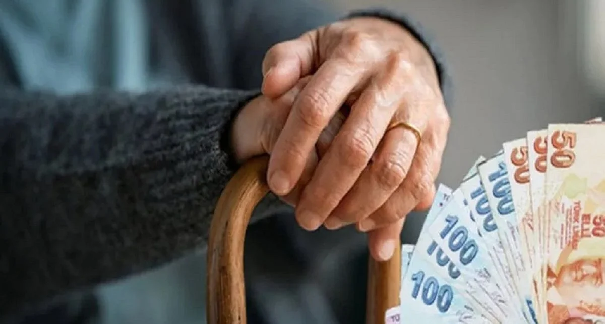 Nisan ayı yaşlı ve engelli aylıkları ödenmeye başladı