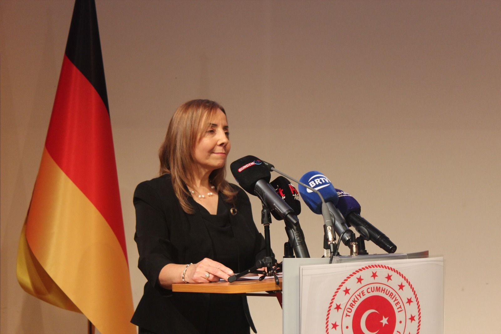 Türkiye Cumhuriyeti Essen Başkonsolosu Sevinç Dağkılıç